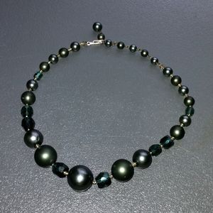 Vintage Japan beaded necklace Green Aurora Borealis Crystals